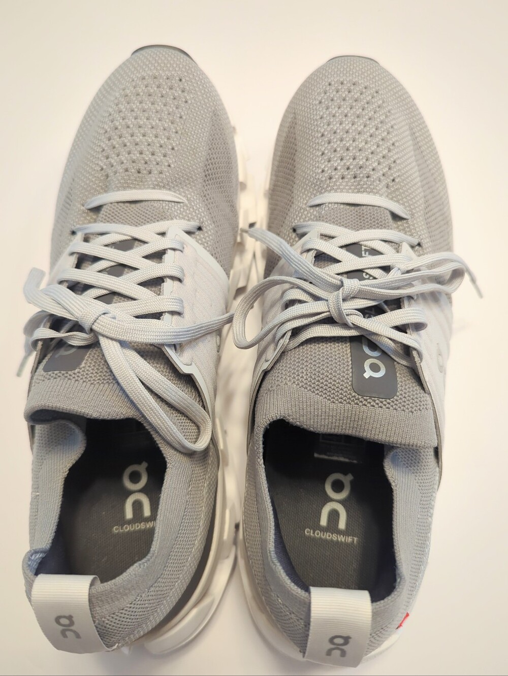 Men's On Cloudswift 3 Running Shoes Sneakers Size 10 Alloy Glacier EUC - Picture 8 of 10